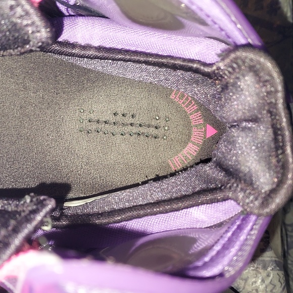 Nike Lebron Soldier XIX WILD BERRY/HYPER PINK Size 11 - Picture 4 of 9